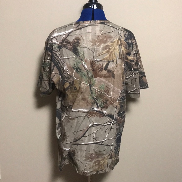 NWOT Code V Heavy Camouflage T-Shirt - Picture 3 of 5